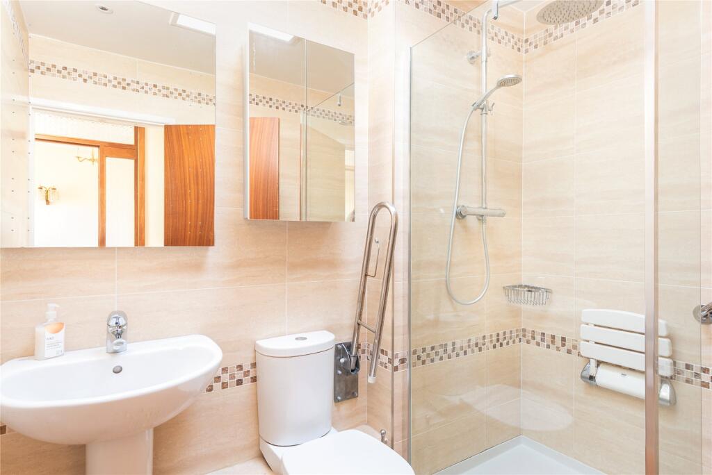 Annexe Bathroom