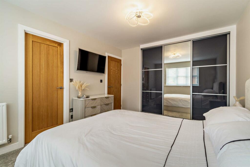 8614777-interior50-800.jpg