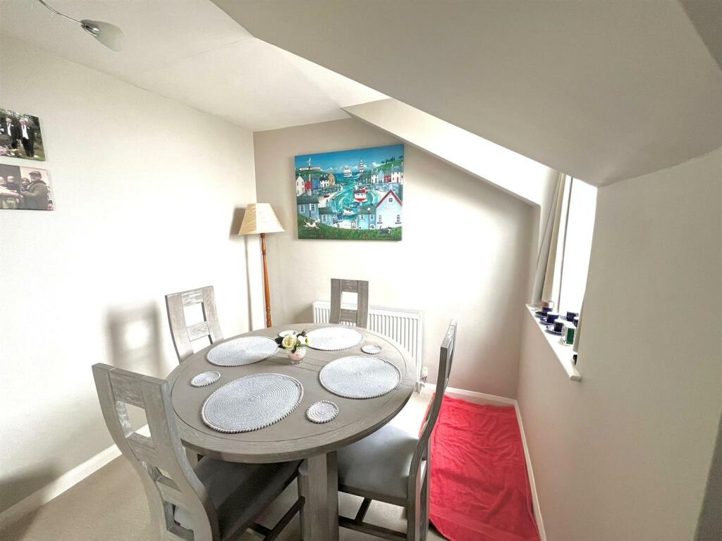 Lounge/Diner