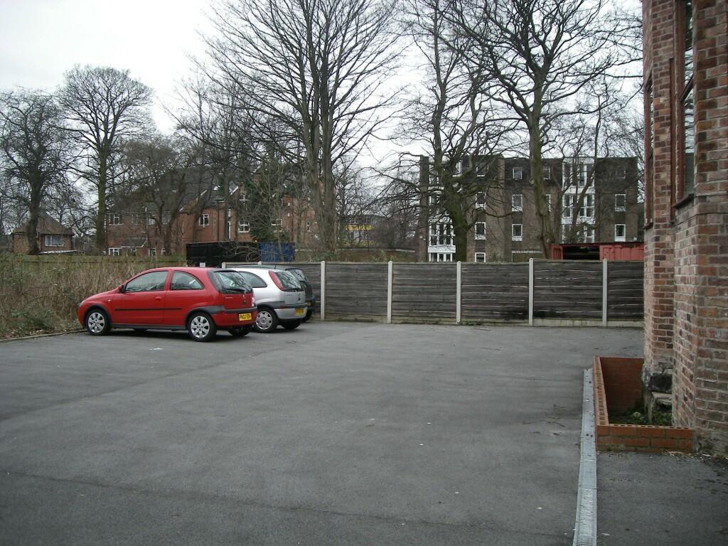 Photograph 1