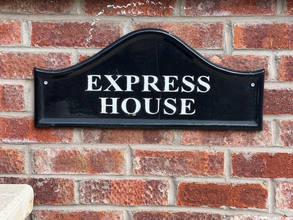 epxress house
