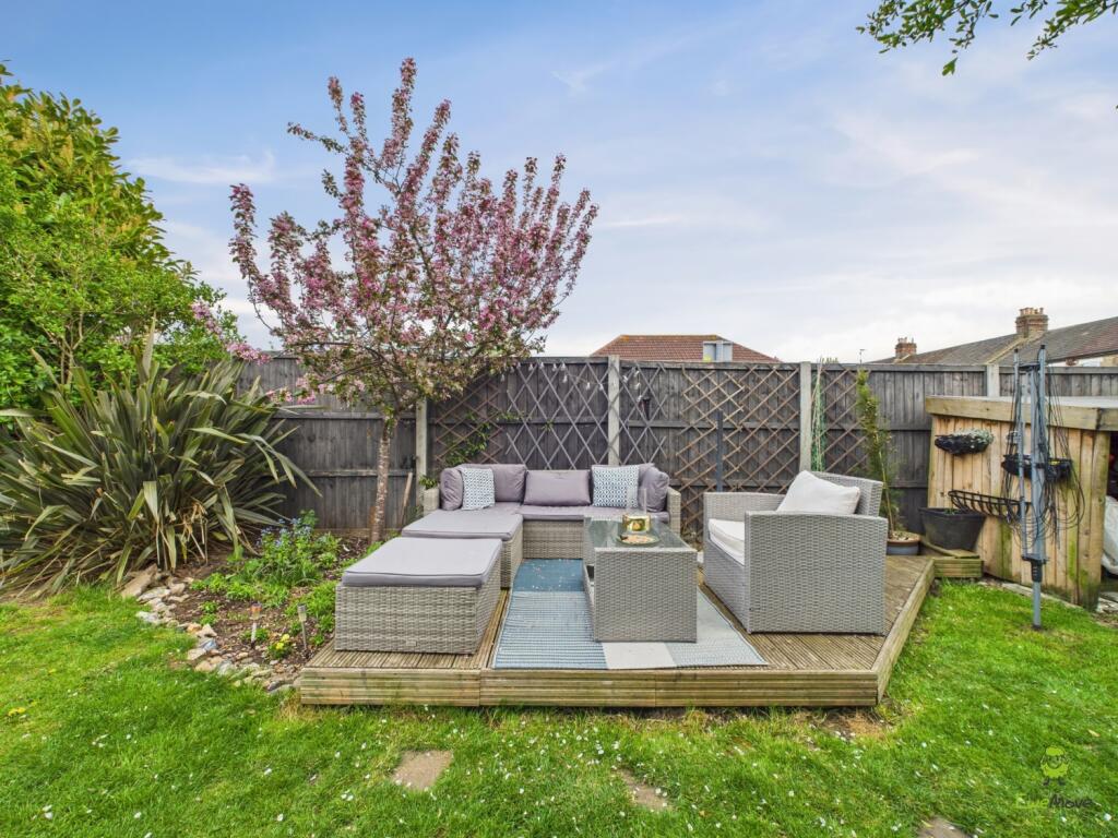 Clinton Crawford 3 bedroom Semi Detached home clos