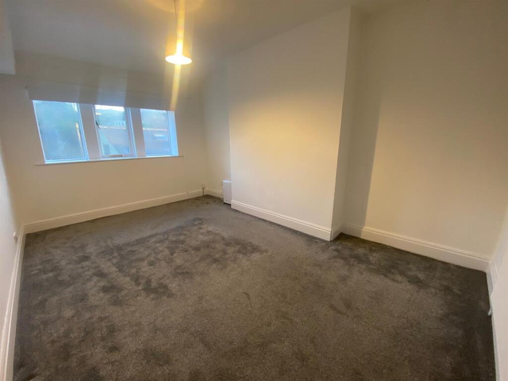BEDROOM 3.jpg