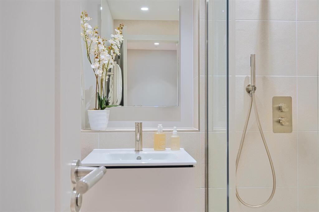 En-Suite Shower Room