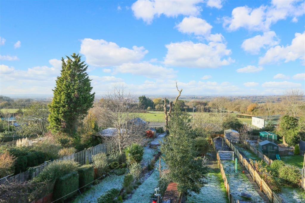 4 Parkfield Rank 20.jpg