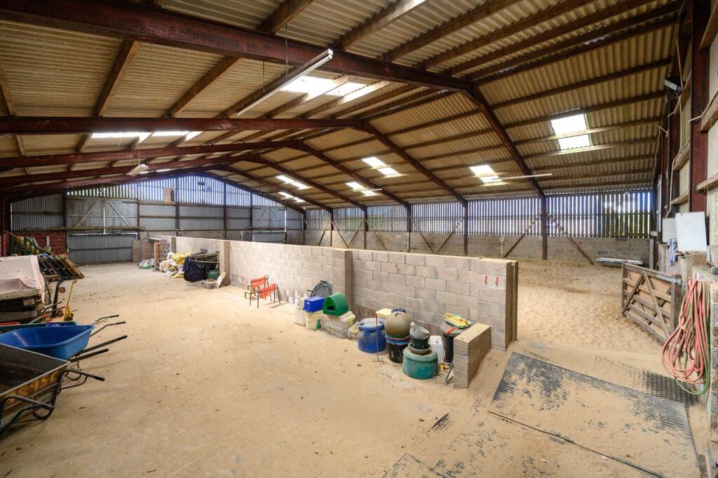 Barn