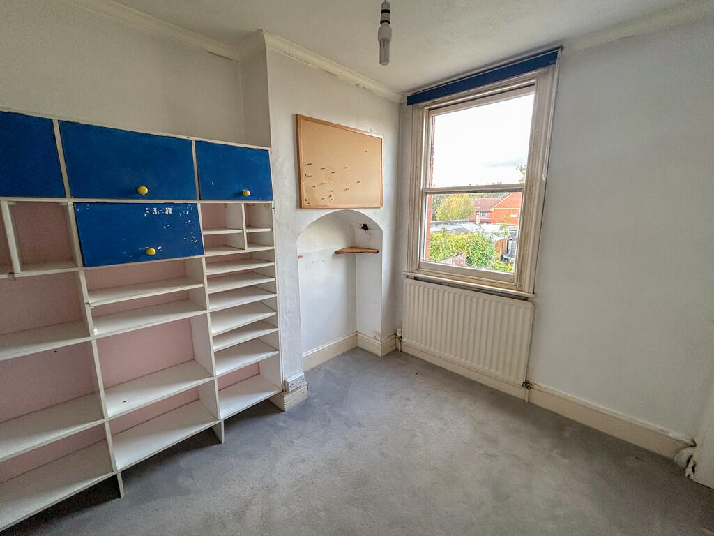 bedroom 3-1
