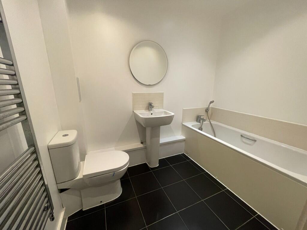 Family bathroom