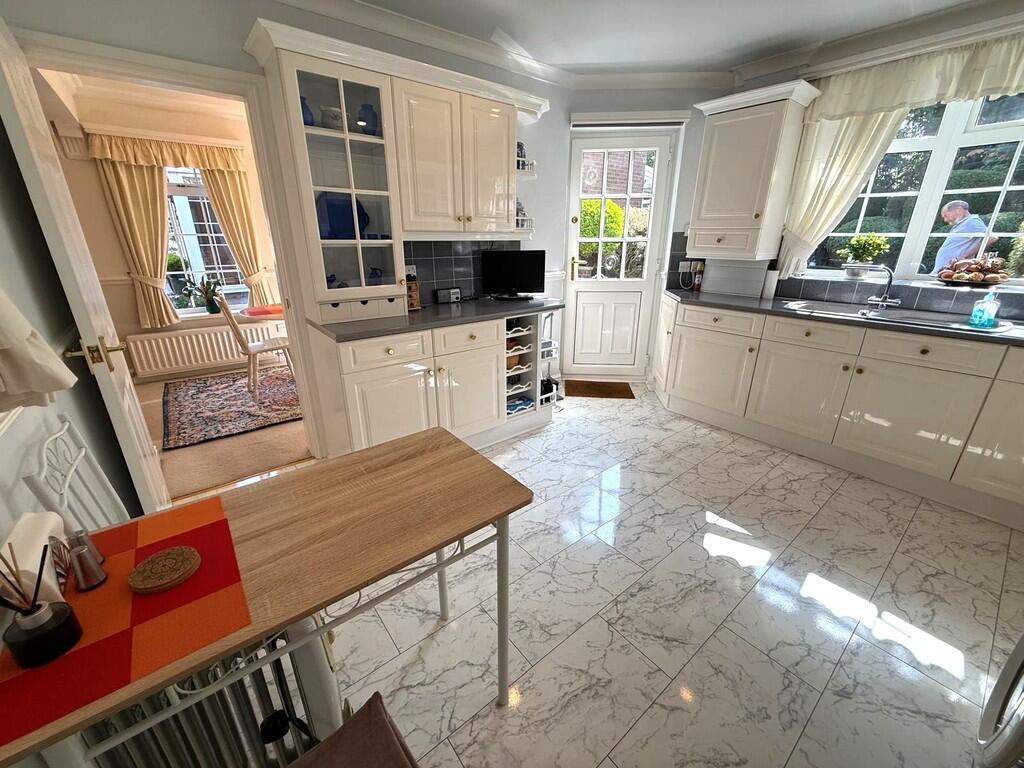 Main Kitchen