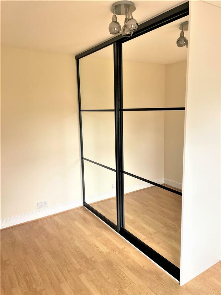 bedroom 2 1.jpg