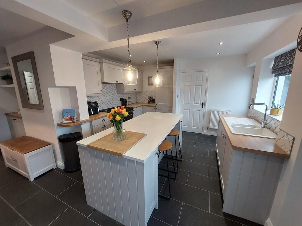 9a99d10f-fdbb-453...