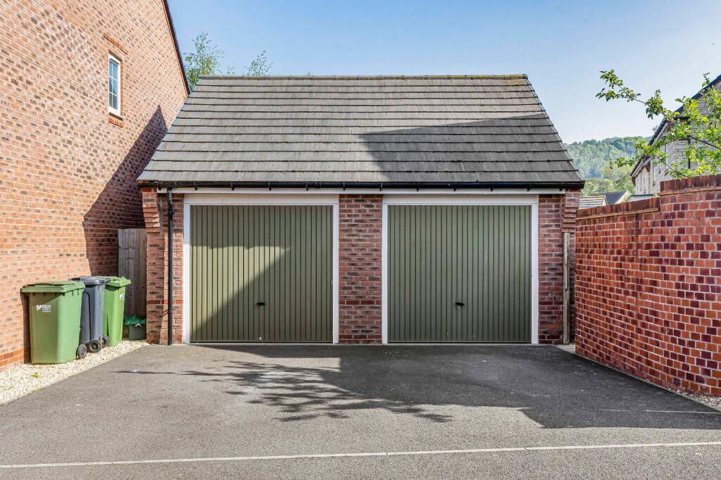 Double Garage