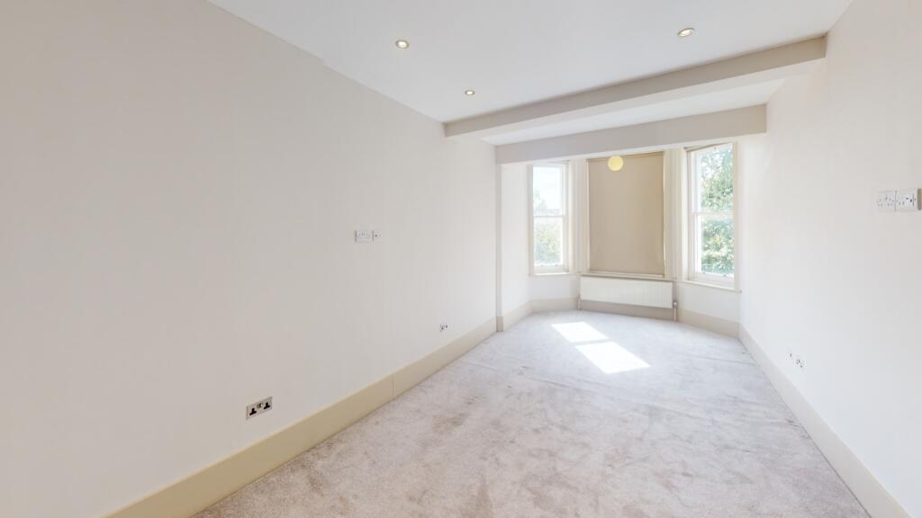 Bedroom (2)