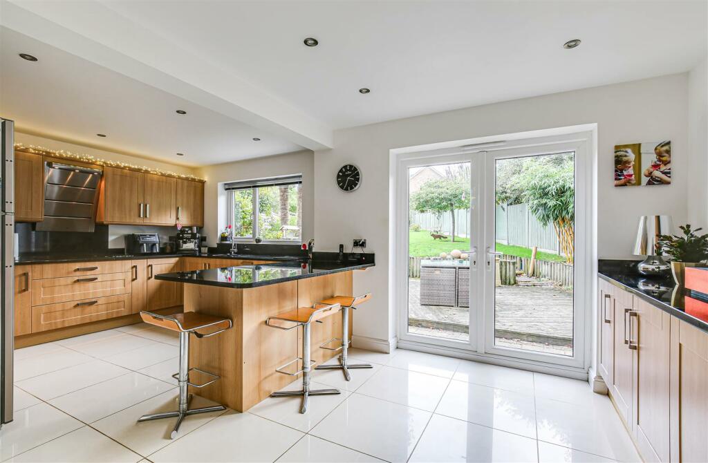 Kitchen-Breakfast Room.jpg