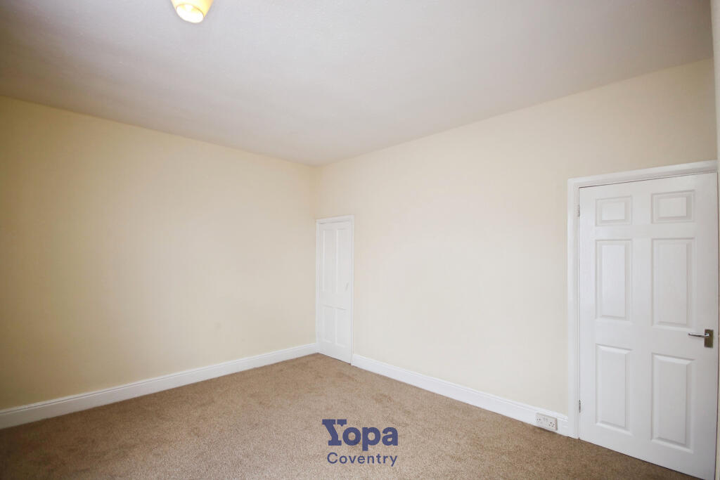 D583d115-Bedroom 202.JPG