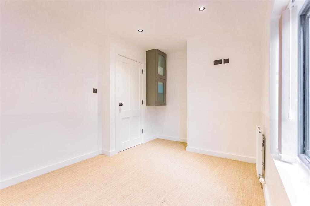 MB_number 14_fonthill mews_15.jpg
