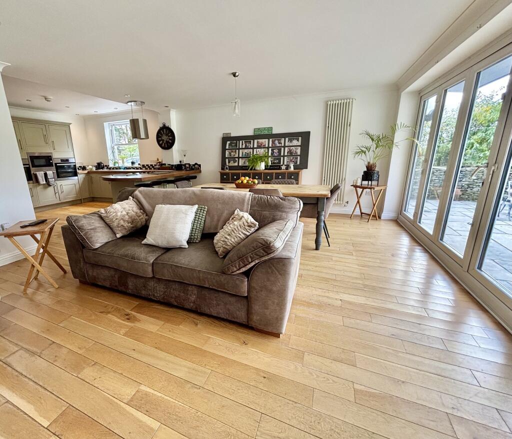 Kitchen/Open Plan Living Room