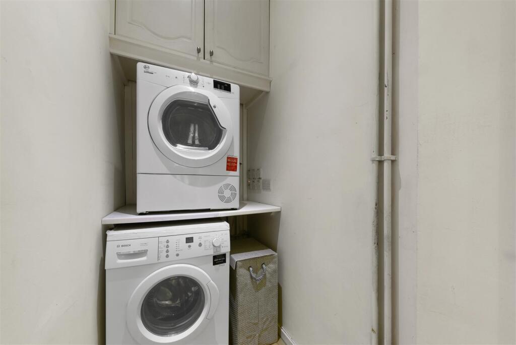 LAUREL ROAD, 4A-15.jpg