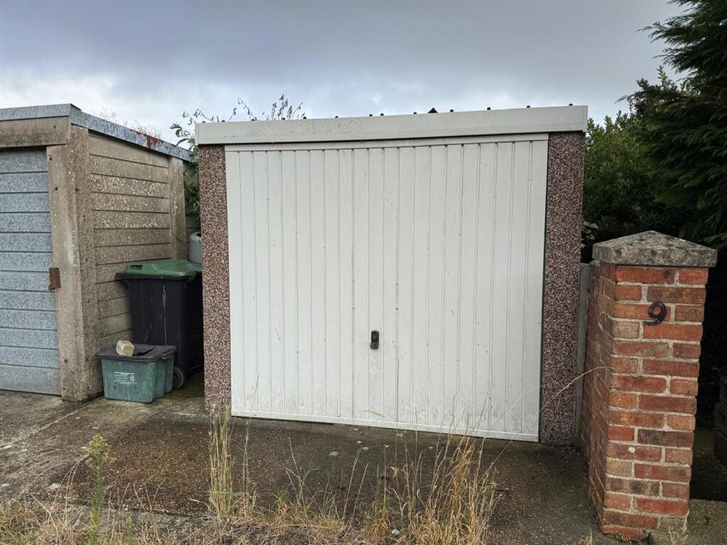 garage.jpeg