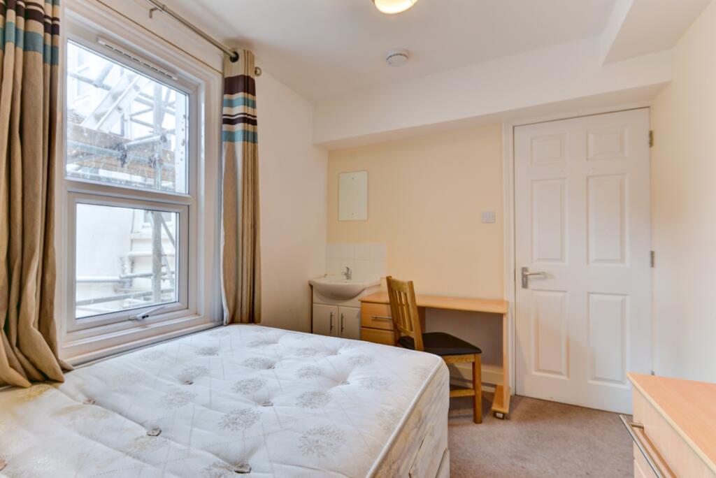 12 Pevensey Road Bedroom 3