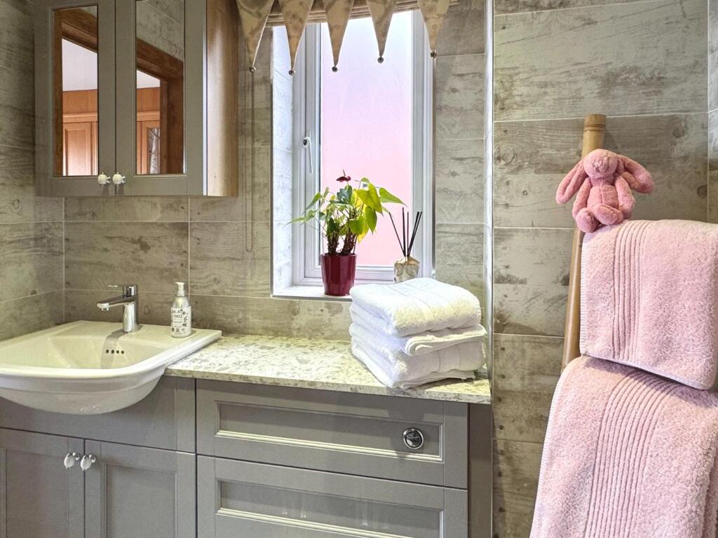 En-Suite Shower Room