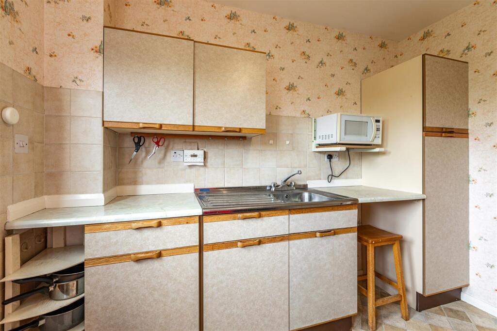 Littenbank Melrose 11.JPG