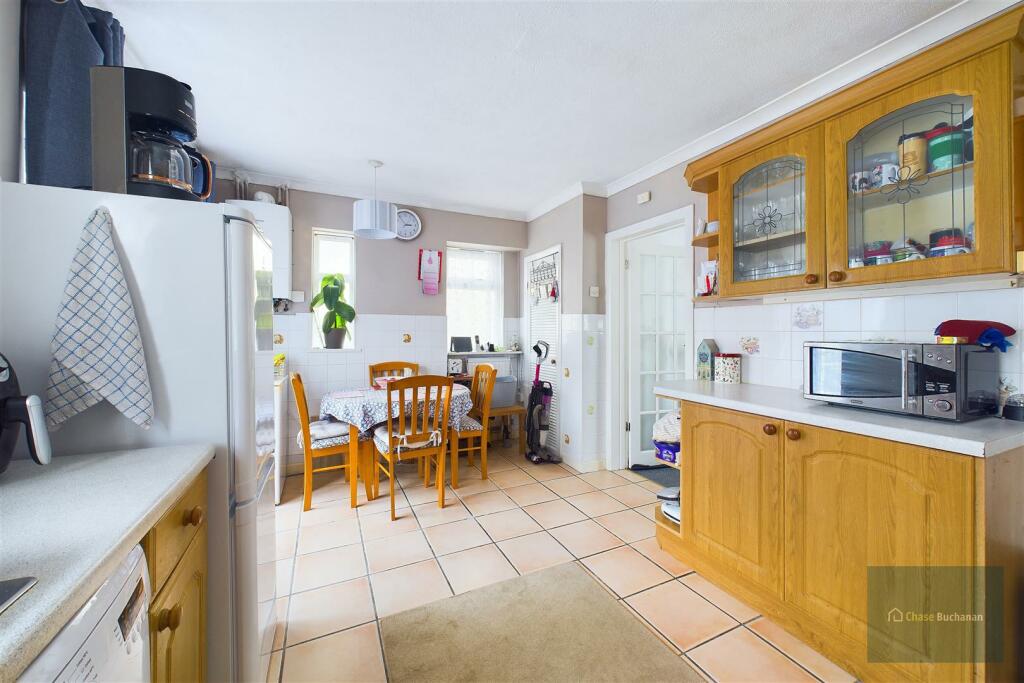 CAM02549G0-PR0225-ST