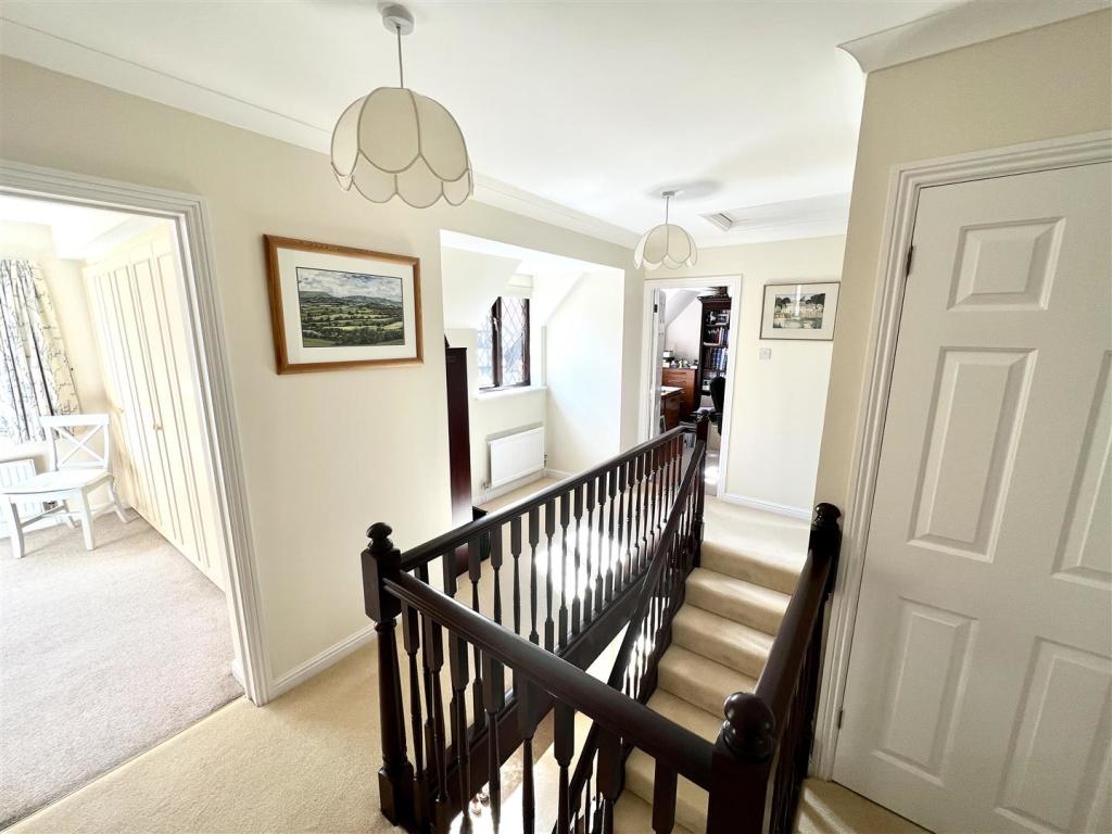 FIRST FLOOR STAIRS AND LANDING