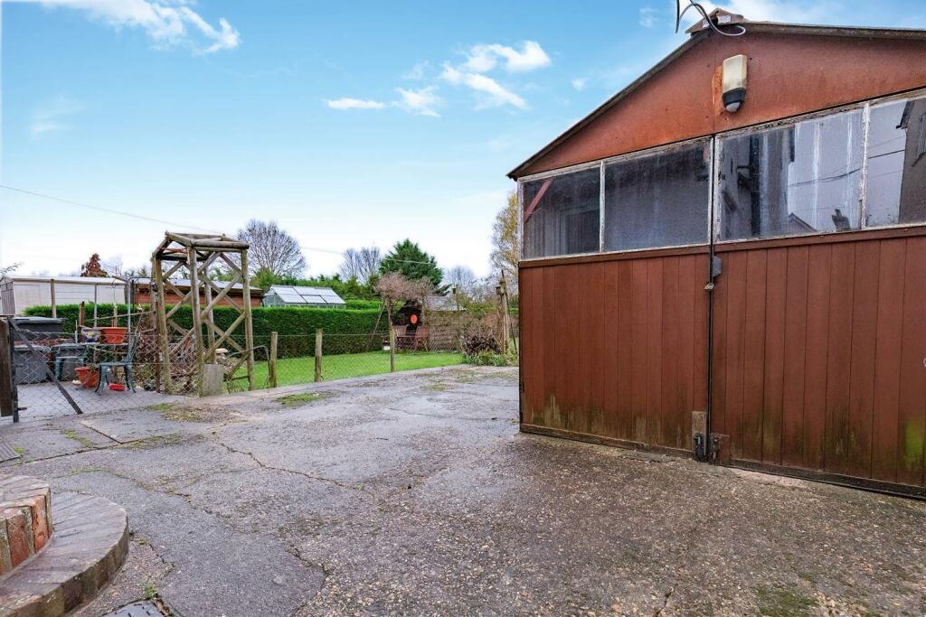 10 Mill Lane (18).jpg