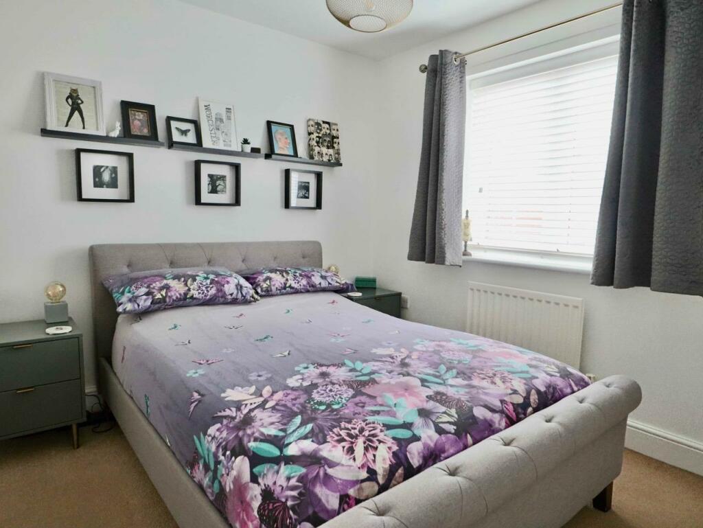 Bedroom 1 (front)