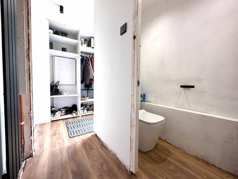 Hall/WC