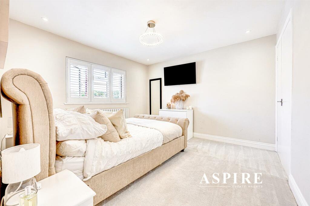 Aspire Estate Agents12.jpg