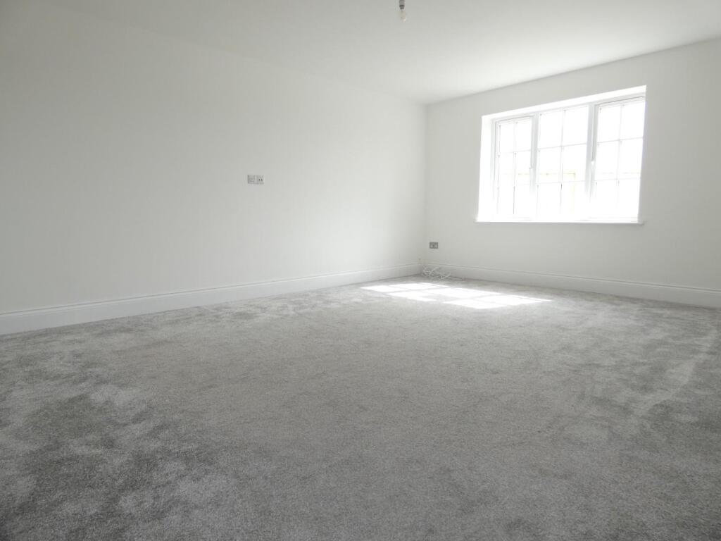 Living Room.JPG