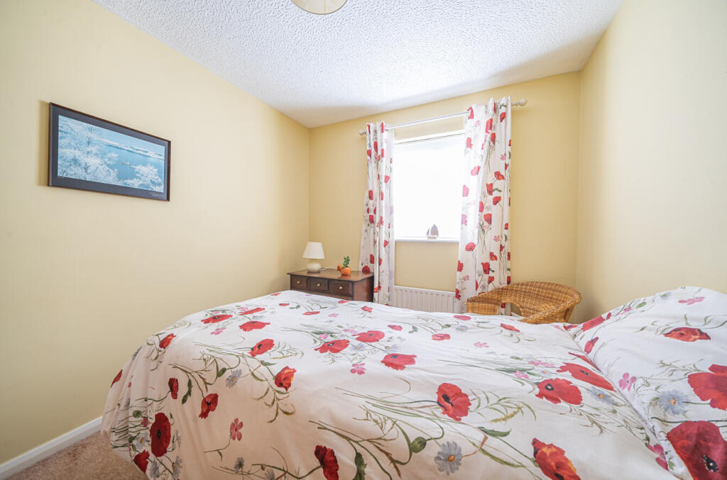 1347021-12-68c064...