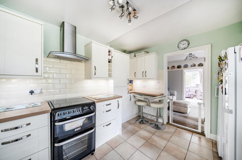 1356197-10-68cac8a56af2e