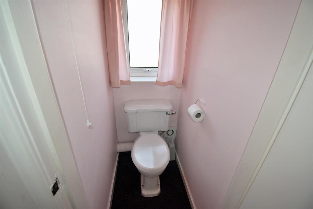 Separate WC