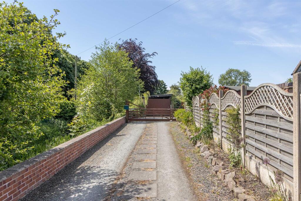 Fieldview, Withybrook (28).jpg