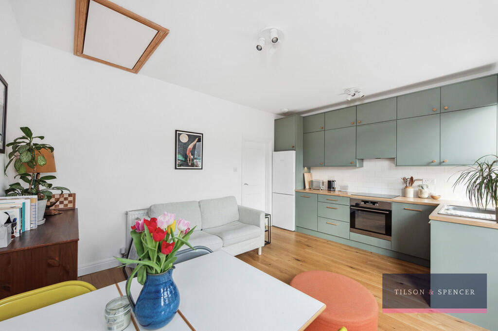 0602202516_TILS_8...