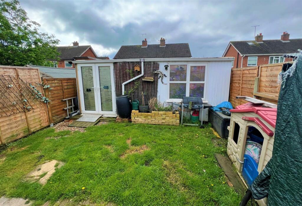 Garden Room.JPG