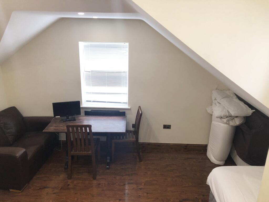 Living Accomadation
