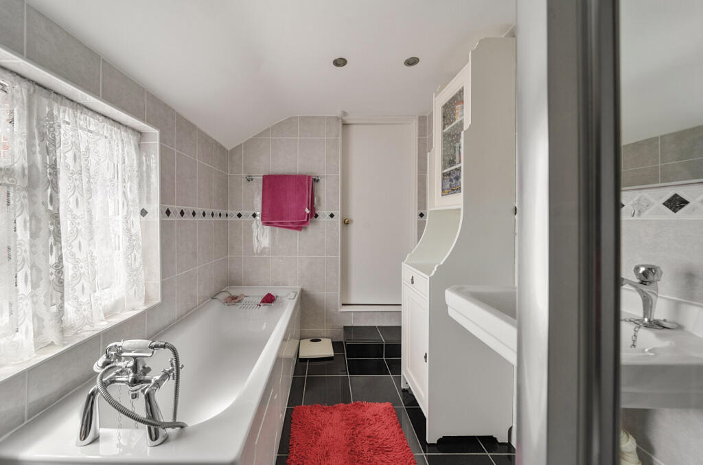 29-6822142e846a7-...