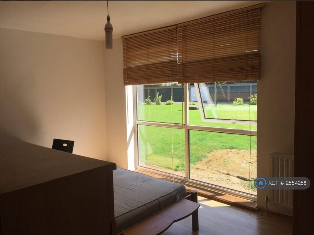 2nd Double Bedroom