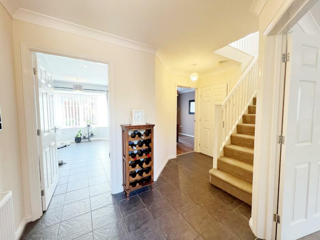 Hallway.jpg