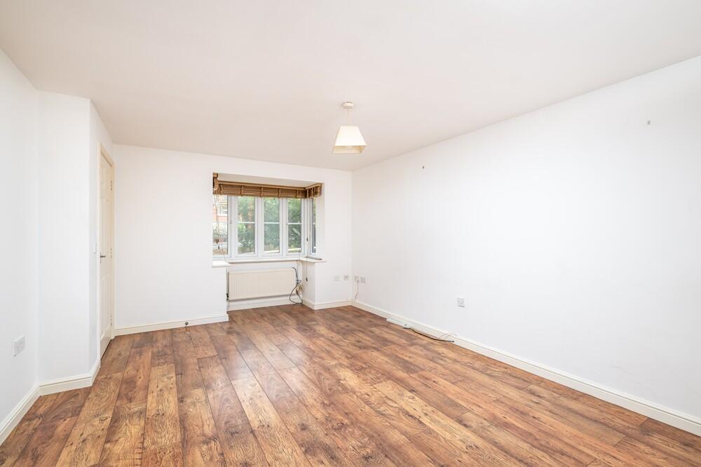251022 - 15 Blackwell Close, Higham Ferrers - 10