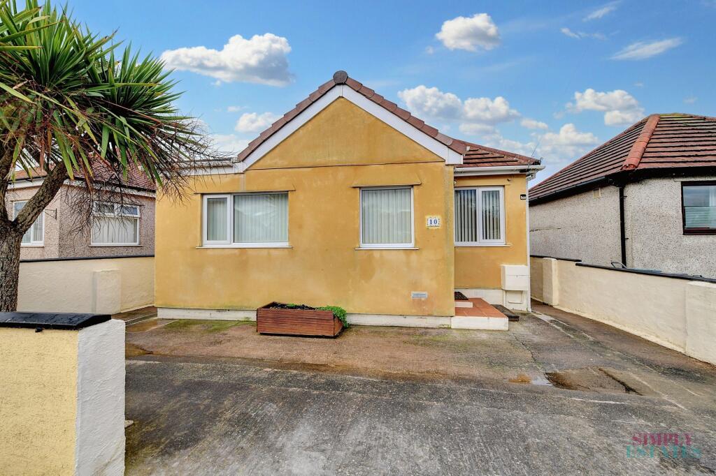 Clwyd Gardens, Kinmel Bay, LL18