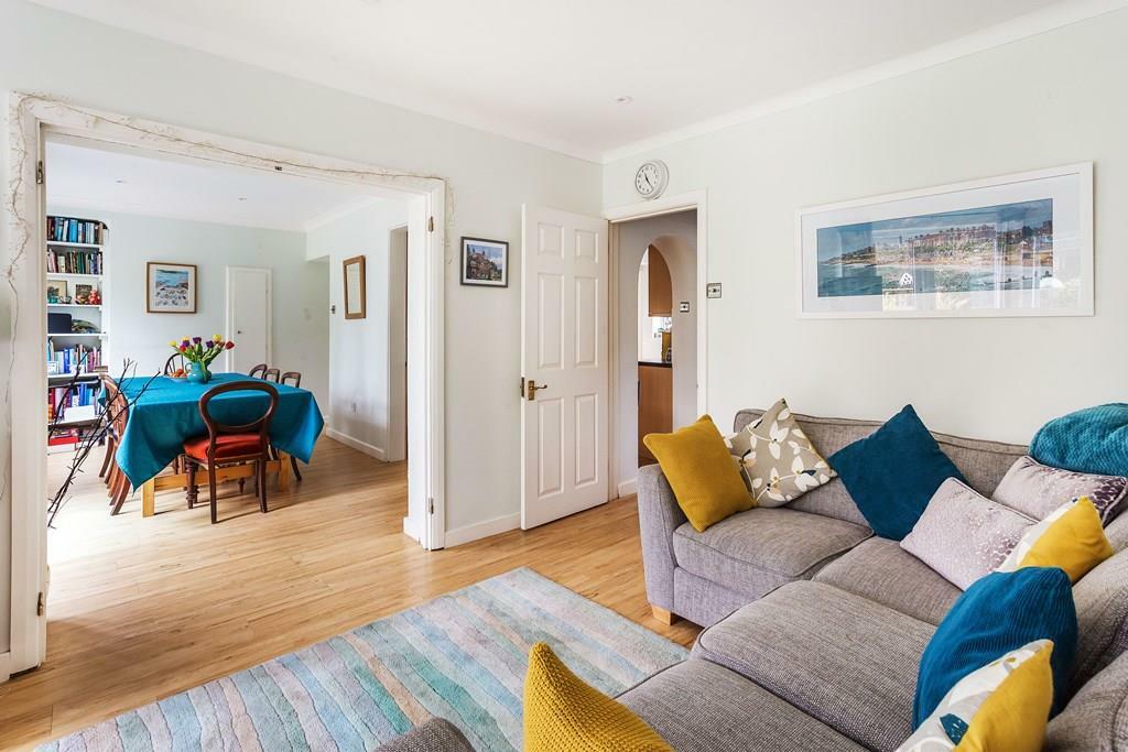 12-Yarm-Court-Road-22.jpg