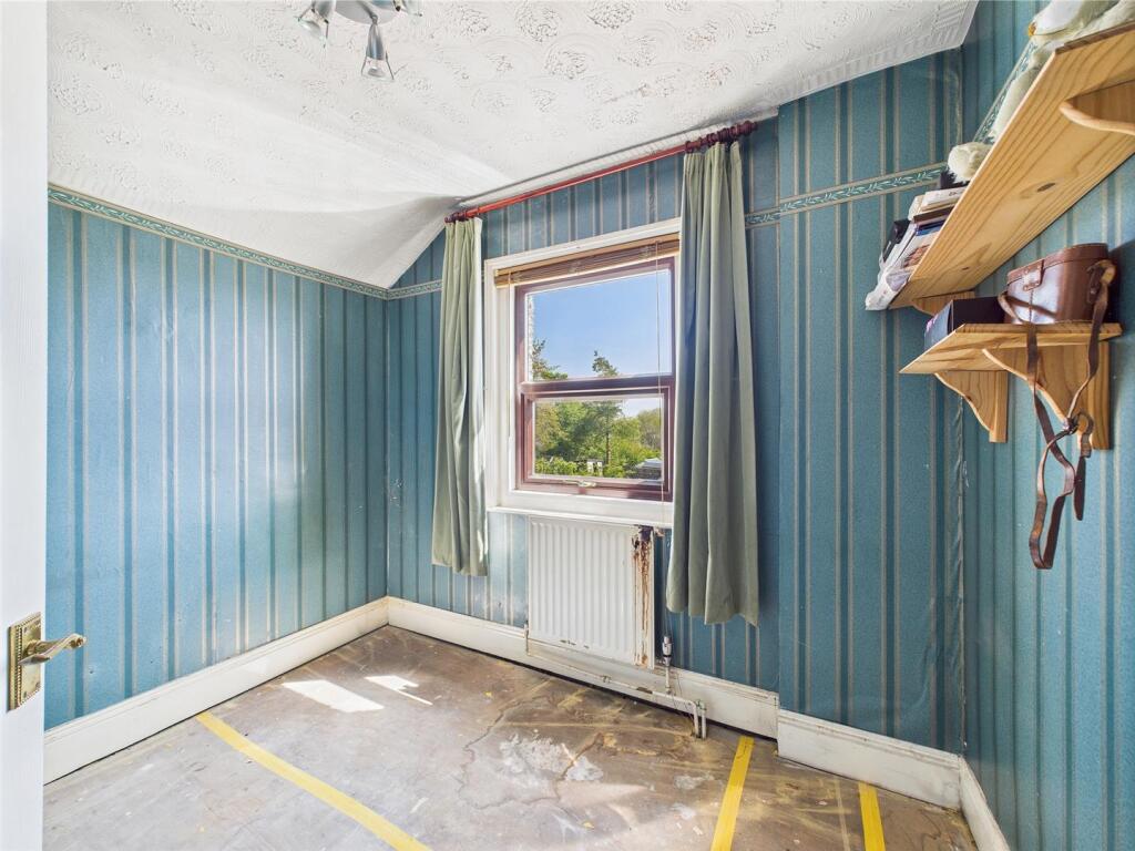 9 - Semi-detached house for Auction, Bishopsworth.