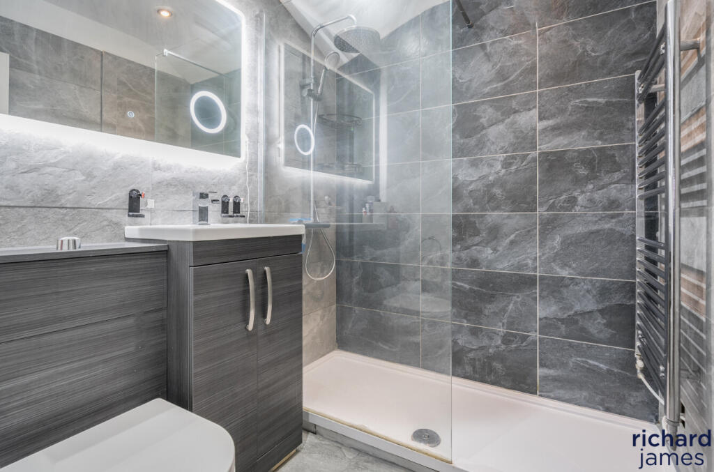 a1cf7a4fe3e44006b7b505f6e4b03254