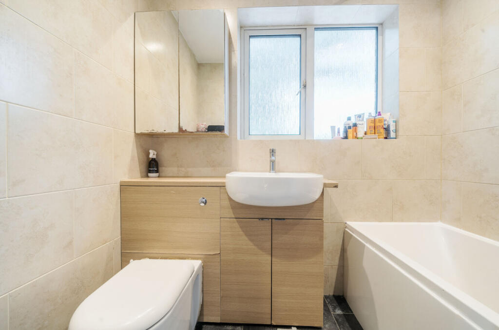 1329429-8-687f598...