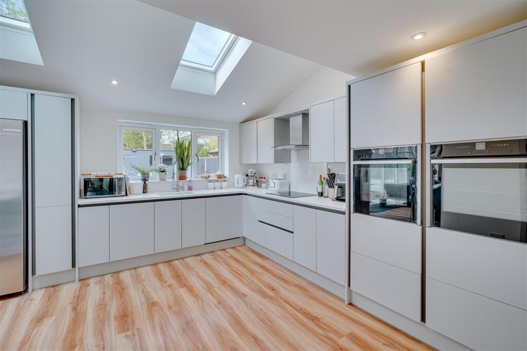 40 Church Mdw, Barton Mills,--29.jpg